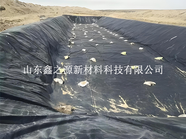 魚(yú)塘防滲膜焊接關(guān)鍵要點(diǎn) 筑牢防滲防線不滲漏