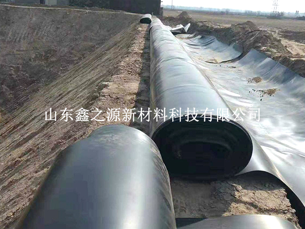 養(yǎng)殖防滲膜適應(yīng)環(huán)境能力強，可鋪設(shè)多種環(huán)境下