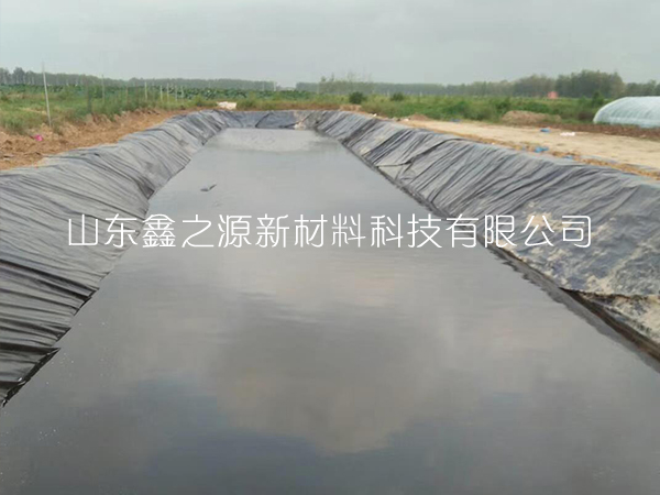 鋪設(shè)hdpe土工膜時(shí)可進(jìn)行無(wú)縫連接嗎？