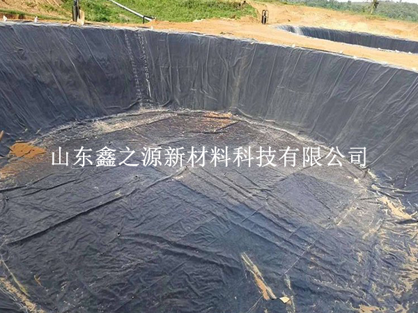 提升沼氣池防滲膜施工速度：科學(xué)施策，高效筑牢防滲防線