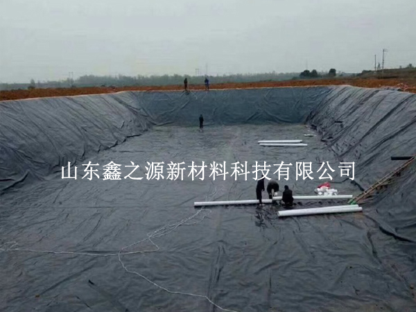 沼氣池防滲膜施工規(guī)范全解析：從基礎(chǔ)到細節(jié)的嚴(yán)謹(jǐn)把控