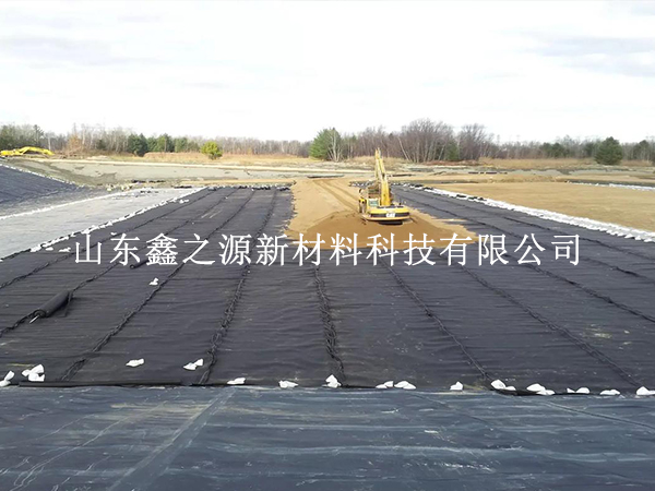 嚴(yán)守工程命脈：尾礦庫(kù)防滲膜現(xiàn)場(chǎng)焊接核心技術(shù)要求